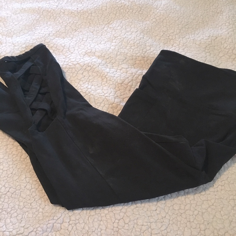 French Laundry black cropped thick leggings -size 2X